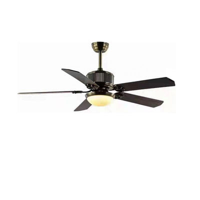 Ventilador de teto de compensado de 52 polegadas com luz Ventiladores de teto contemporâneos com luzes LED