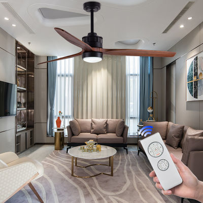 Folhas de madeira Ventiladores de teto europeus com luzes Decorativo motor de corrente contínua